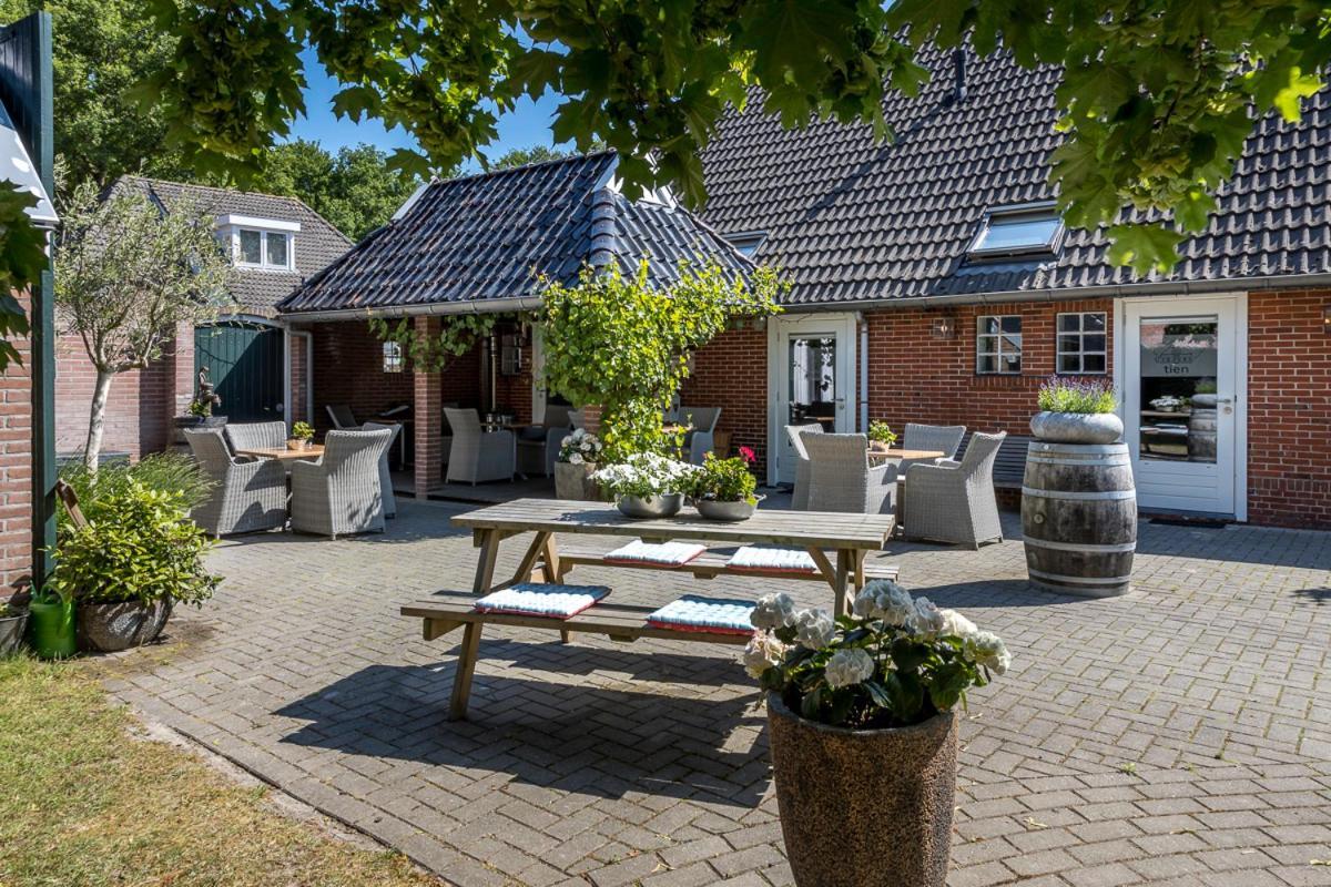 Hotel B&B Hoeve De Vredenhof Zuidlaren Exteriör bild